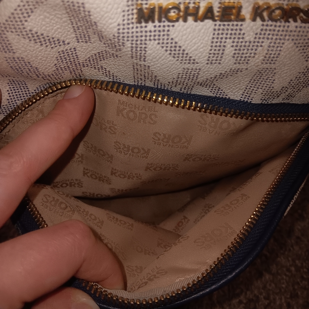 MK Backpack - Picture 8 of 13